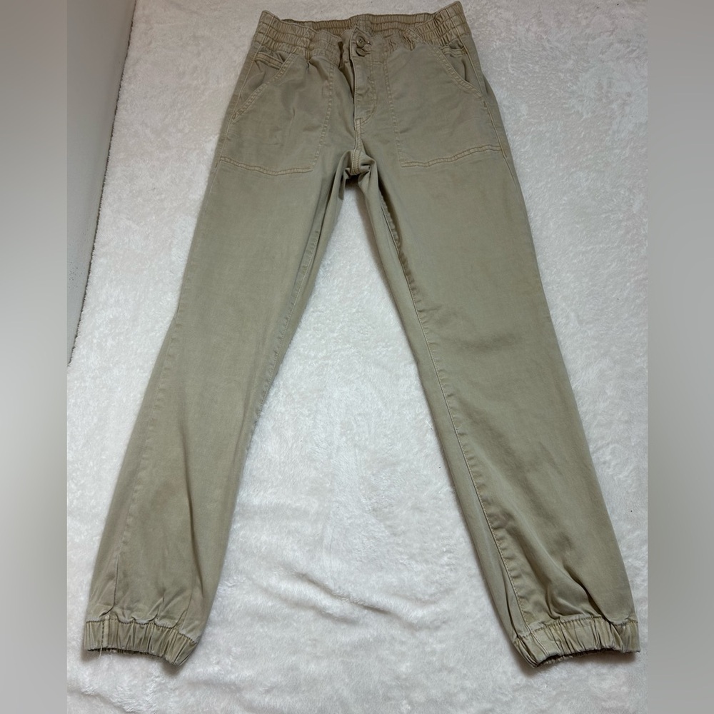 American Eagle Outfitters Beige Straight Leg Elastic Ankle Pants Size 6 Short